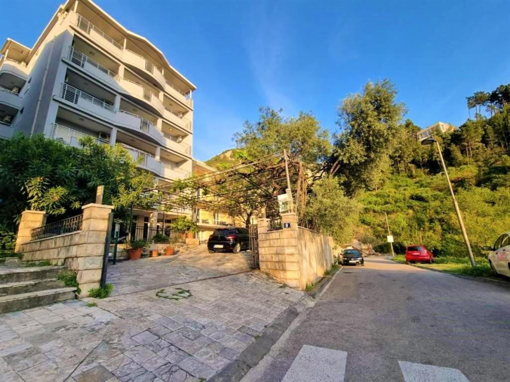 Guesthouse Radjen Sveti Stefan Extérieur photo