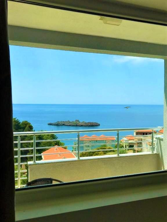 Guesthouse Radjen Sveti Stefan Extérieur photo